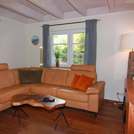 Doppelhaushaelfte Duenenhaus Ii, 트라센하이드