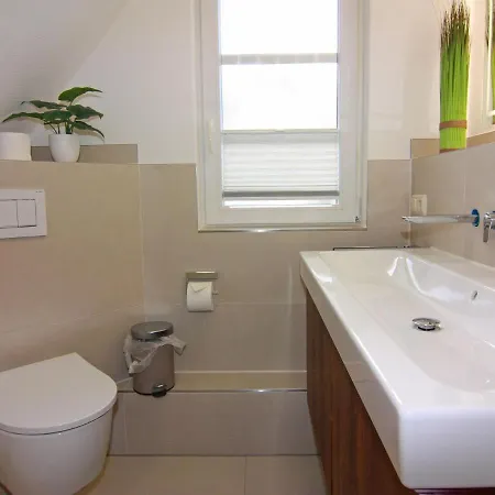 Doppelhaushaelfte Duenenhaus Ii, * 트라센하이드